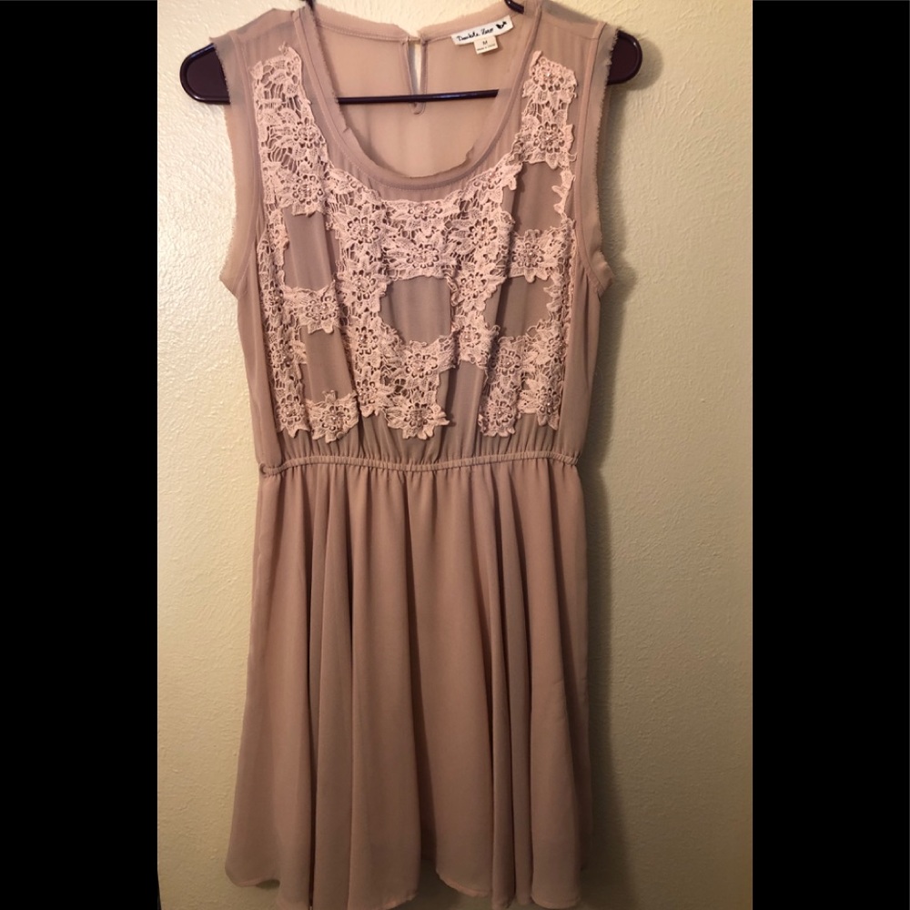 🌷dress! Perfect for Easter!